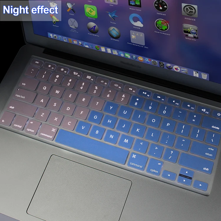 Китайская фабрика изготовленная на заказ светящаяся в темноте накладка клавиатуру подсветка Силиконовая для macbook 13 15 17 чехол