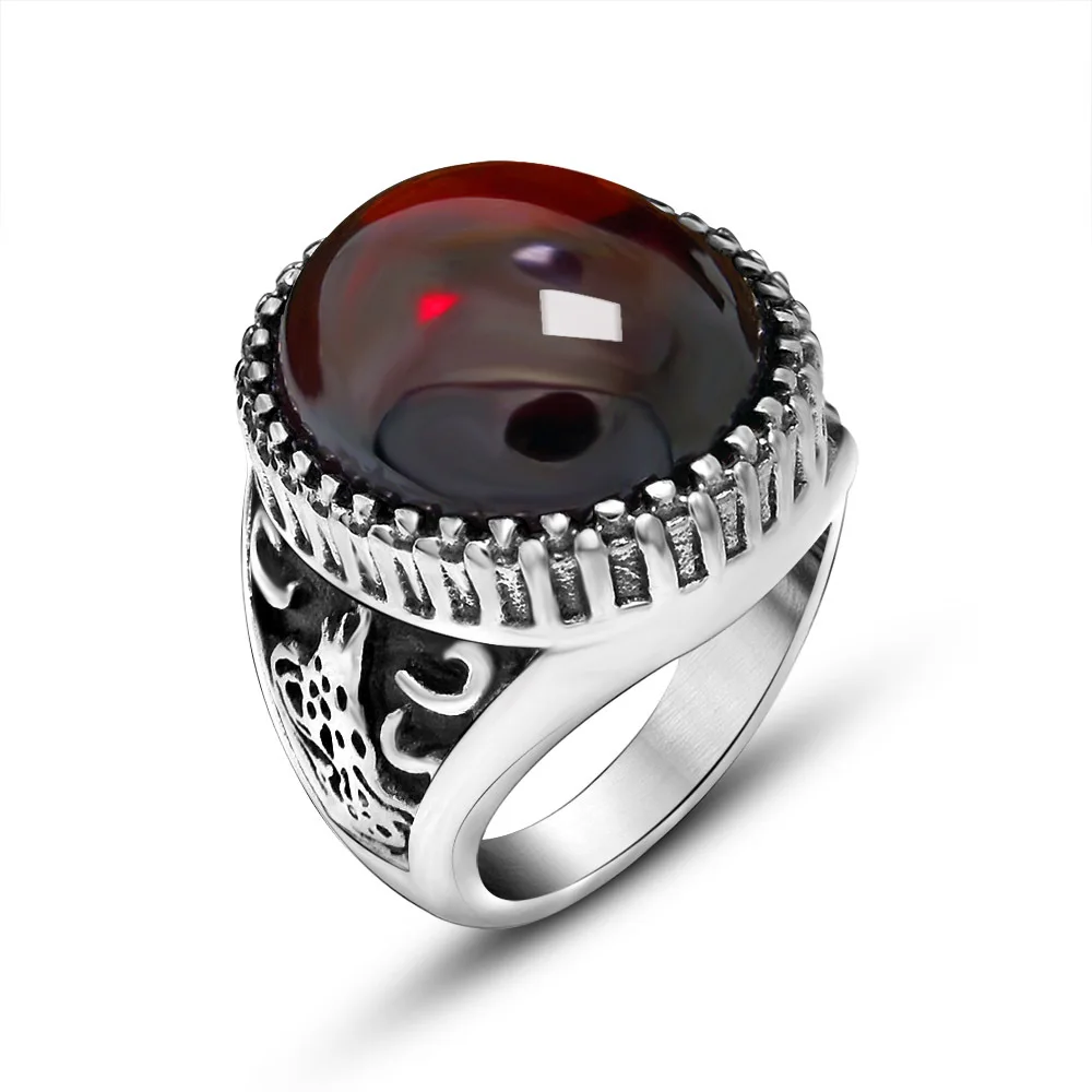 Мужское серебряное кольцо с камнем
