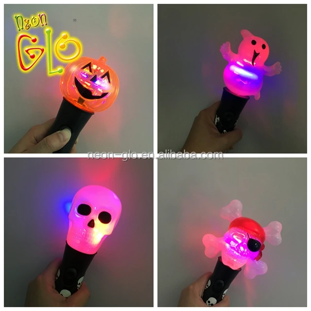 China Factory Provide LED Light up Halloween Spinner Toys for Kids