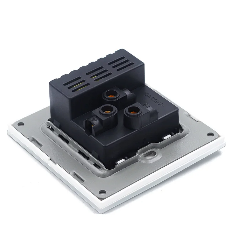 Universal 5 Pin Outlet Plug 10A Compatible WIFI Glass Panel Electric Multi Socket Wall Socket With 2 USB Ports