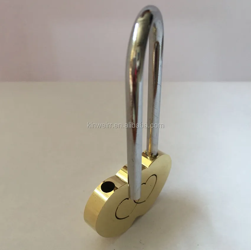 
 Самый дешевый замок с двойным сердцем и выгравированным сердцем  