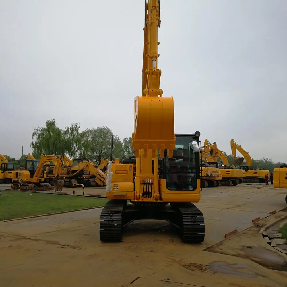 CDM6240 Energy Saving Cu Mmins Engine 145 kw 22 Ton China Lonking Excavator