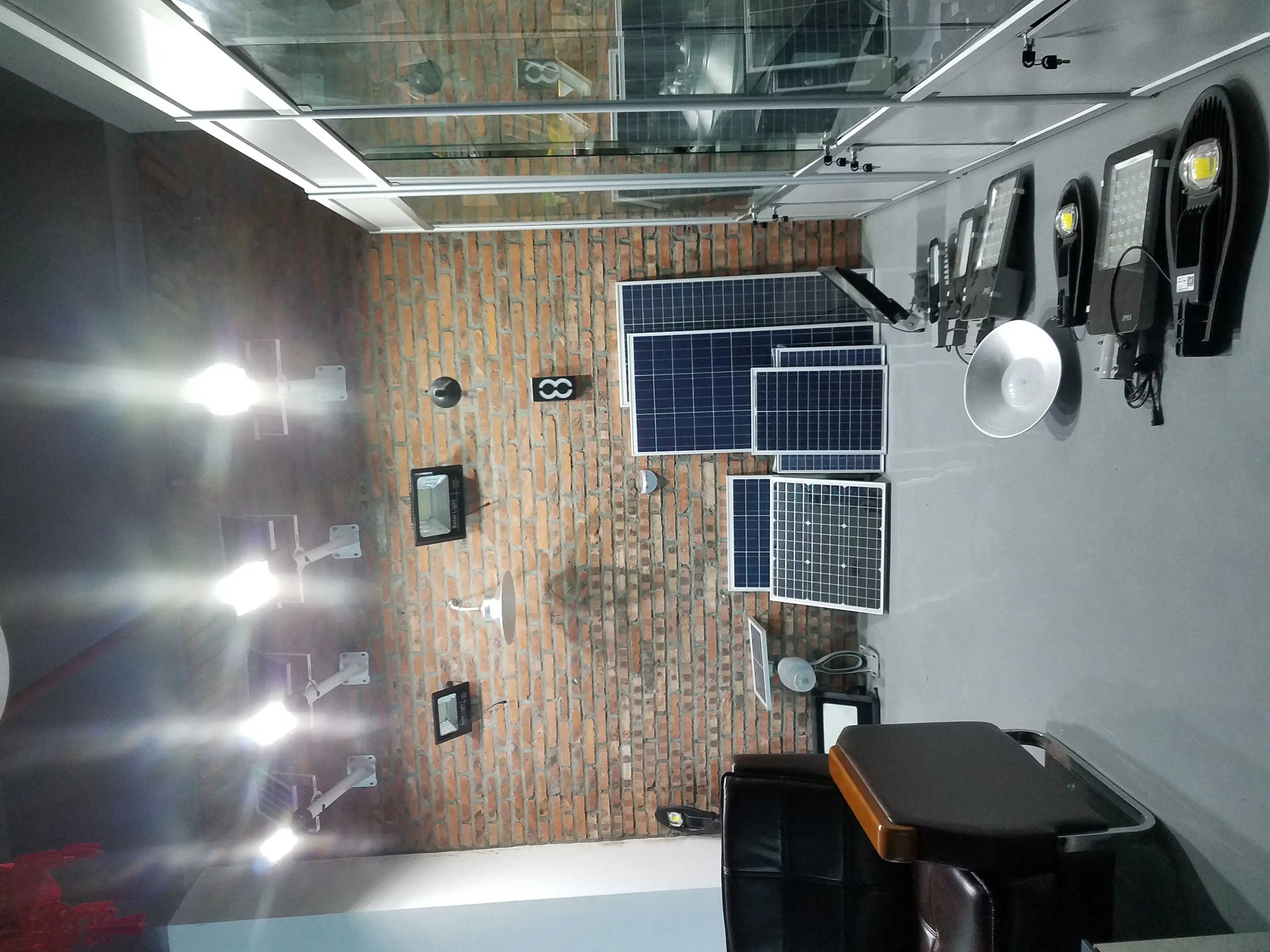 Solar Powered Light for Street Use 50w 100w 150w 200w Solar Outdoor Streetlight with High Lumens