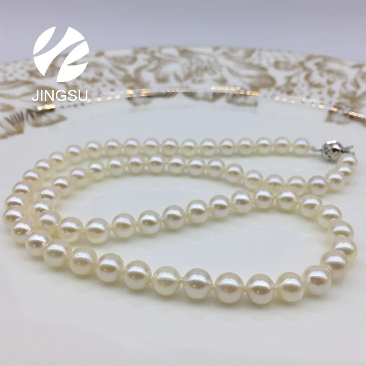 Jersey pearls with silver clasps