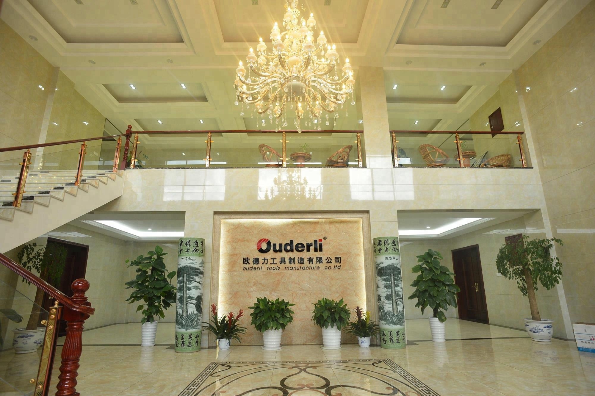 415 мм 230 В торговая гарантия электроинструменты ручная циркулярная пила