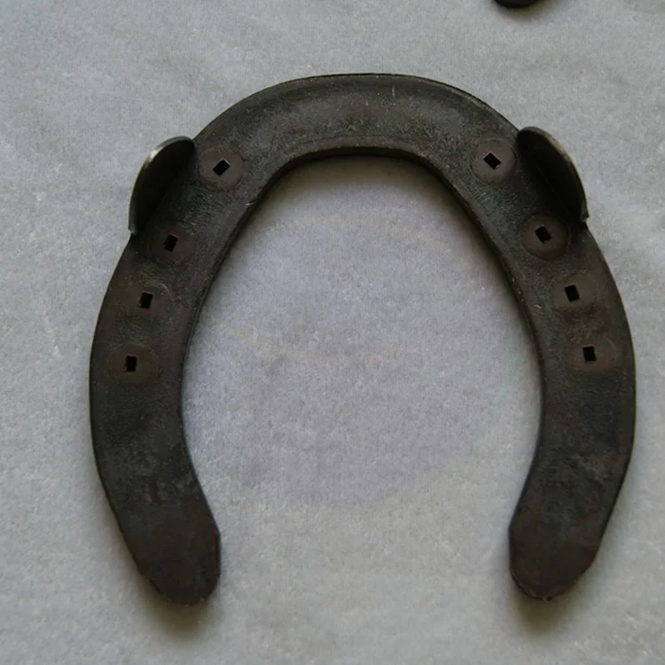 Steel concave horseshoe - product view 3