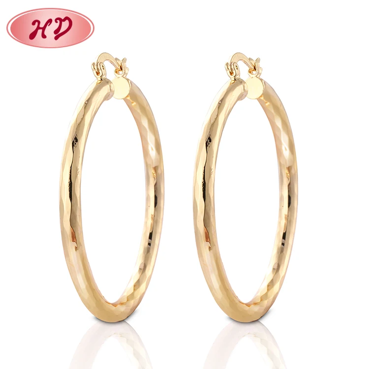 Gold earring - 21 karat - متجر عبدالعزيز متجر احترافي لبيع المجوهرات  والألماس azizjewelry store