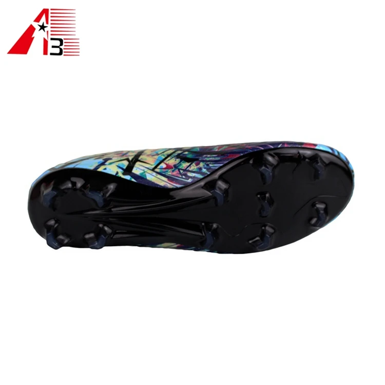 Мужские кроссовки для футбола