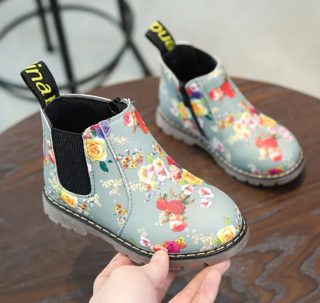 Ботинки с цветочным принтом зимние Нескользящие на плоской подошве