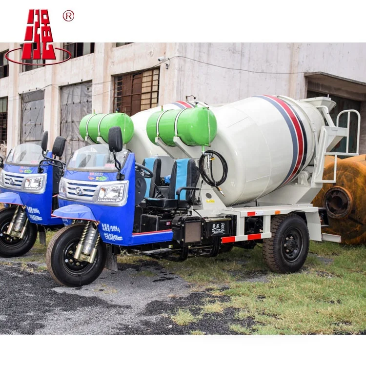 Nuevo Pequeña Mini Auto la carga de camión hormigonera concretas para la  venta en Shandong, China