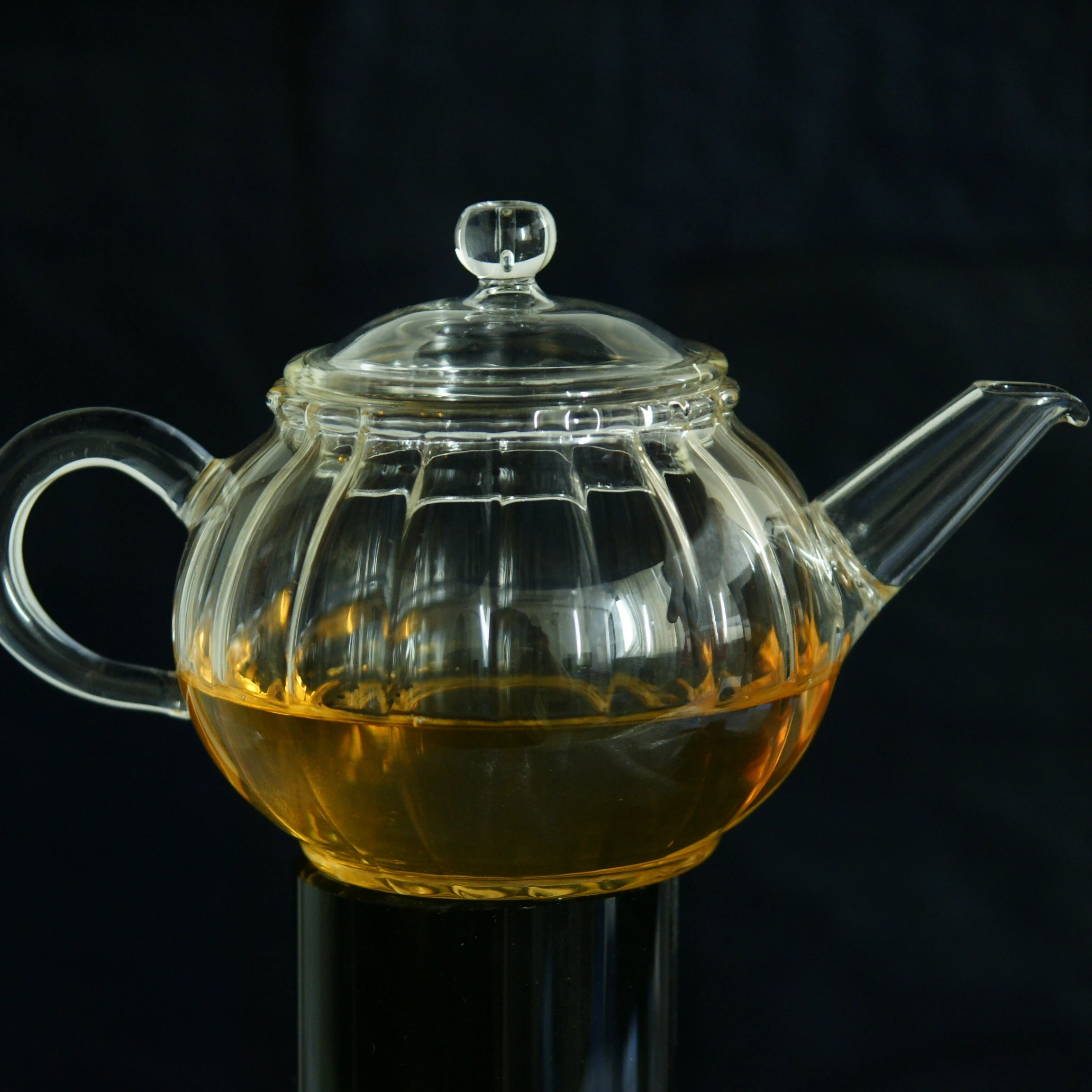 Pots à thé en vrac Théière en verre résistant à la chaleur avec infuseur amovible Micro-ondes et coffre-fort Théière 800ml / 28oz