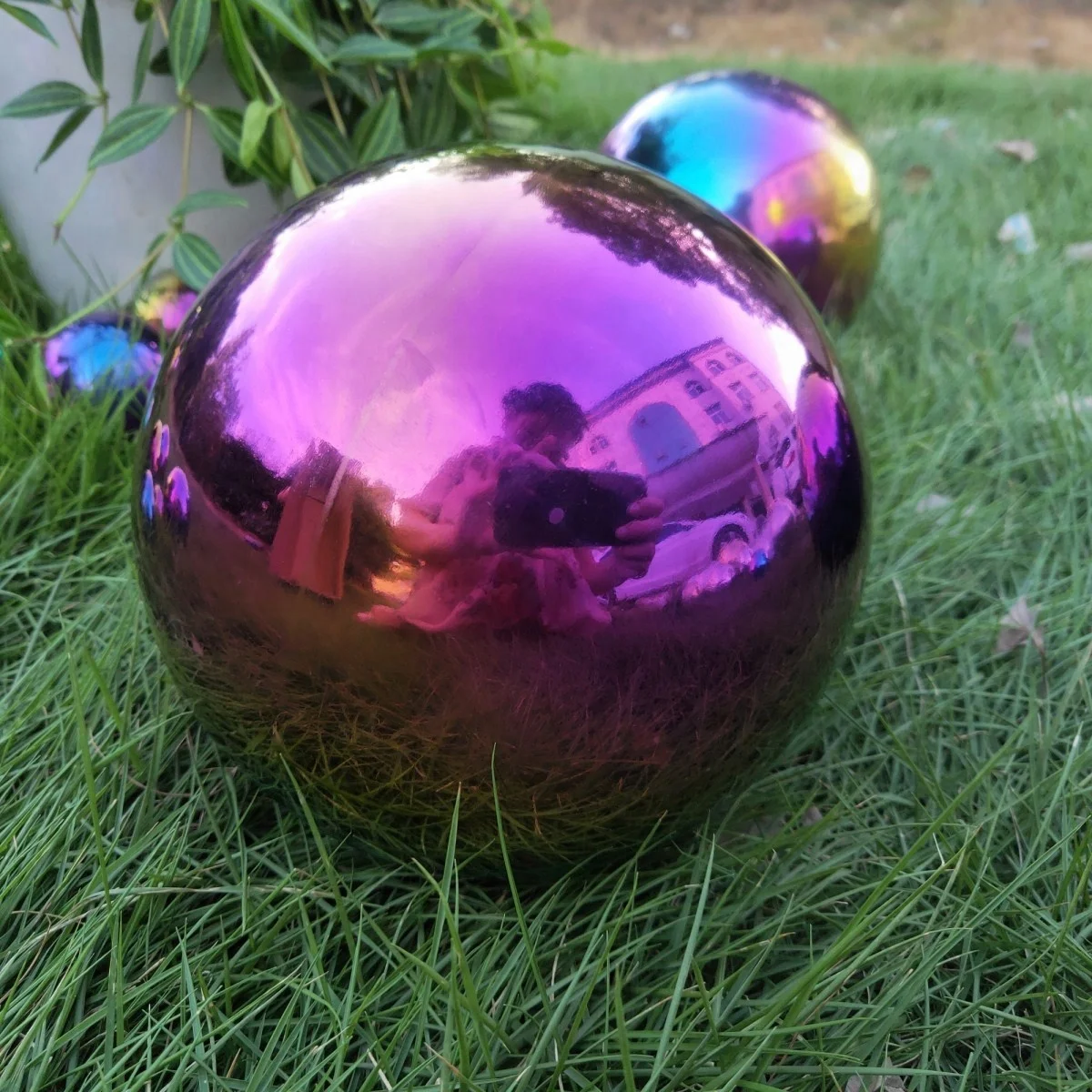 Купить шар для сада. Шары для сада. Декоративные шары для сада. Декоративный шар для сада. Декоративный стальной шар.