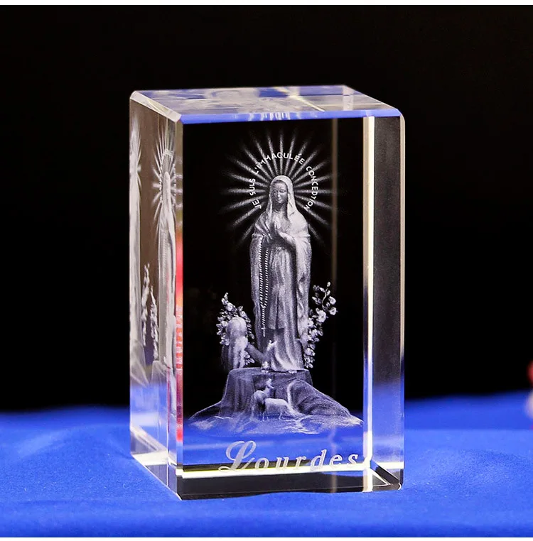 
 Католические иконы портреты Богородицы религиозные сувениры 3D лазерная гравировка кристаллический стеклянный куб  