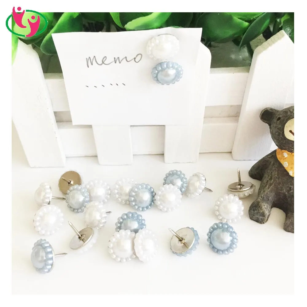 
 Качественная булавка в форме цветка с жемчугом  