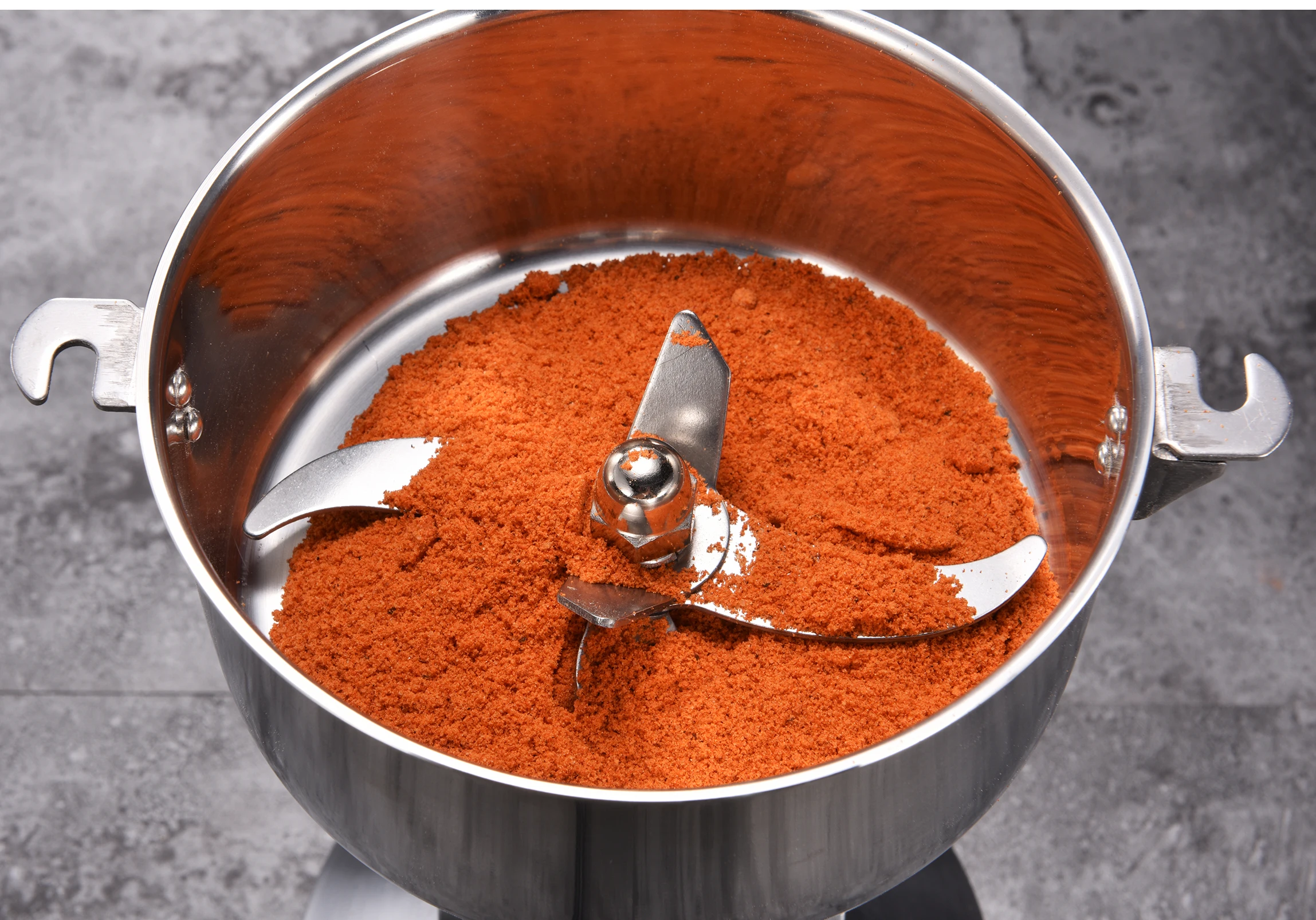 Versatile Hand Powder Grinder and Comminutor 1000g