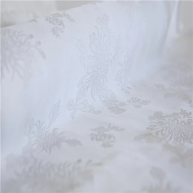 Китайский поставщик шелковой ткани, оптовая продажа, ароматный креп из 33% шелка, белая гладкая шелковая ткань