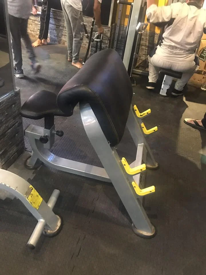 ジムクラブフィットネスデバイス用の商用説教者カールベンチスコット