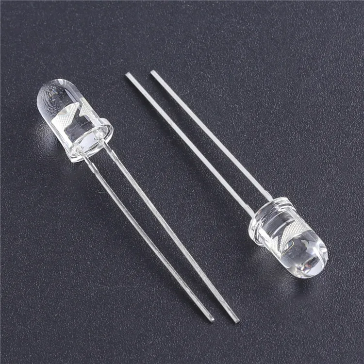 24V 5mm White Color Dip LED Diode Component for Lamp LED Applications