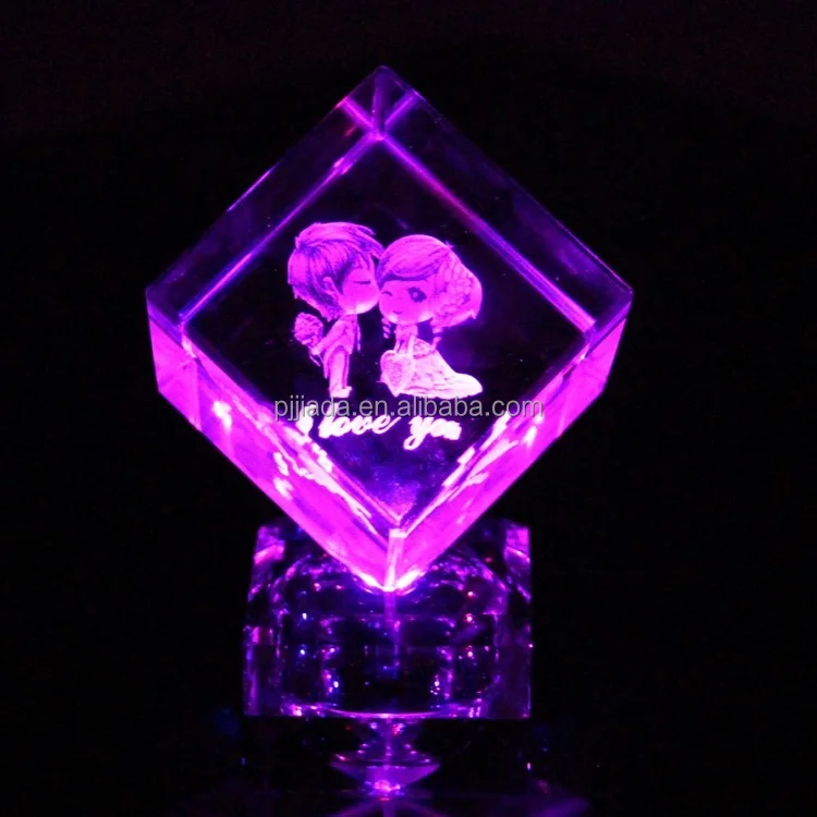 Hot Sale Rotating Led Base Custom 3d Laser Engraved Glass Cube Photo Frame 3d Photo Crystal Cube for Valentine's Day Gift
