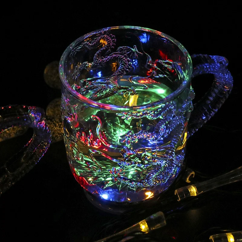 Dragon Design Liquid Automatic Inductive Flicking Battery Powered Plastic Mug LED Beer Cup