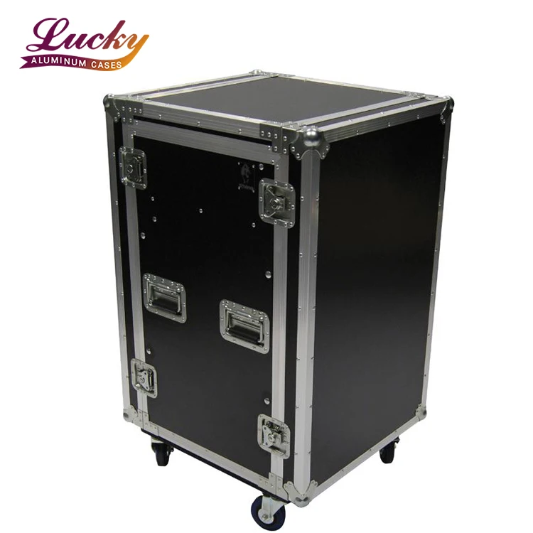 SoundCraft Signature 16 Mixer Flight Case