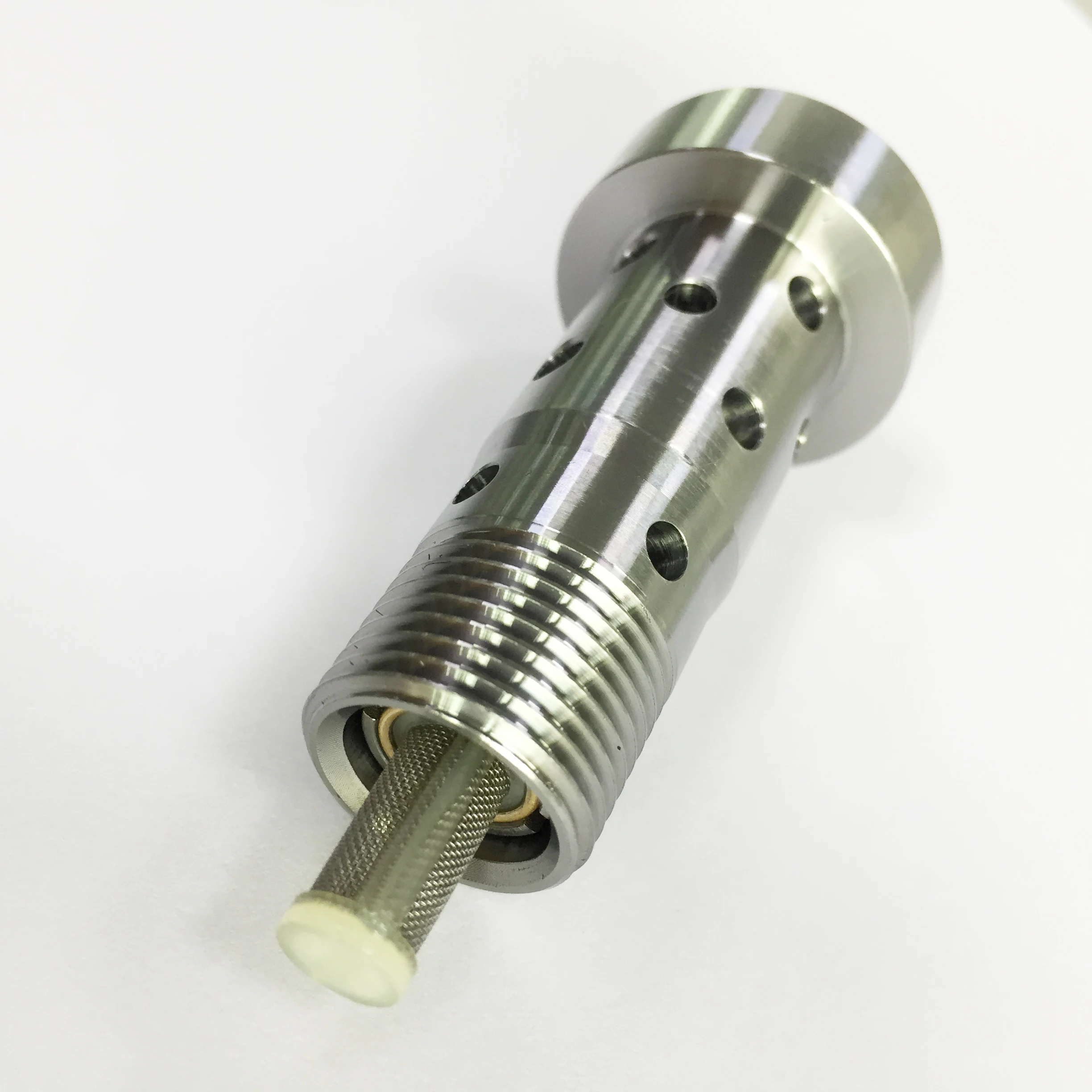 Camshaft Adjustment Central Valve 33102787 V303416 2710500578 For Mercedes Benz W212 A207 C207