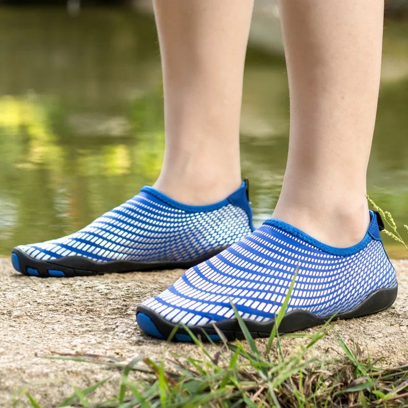 
 Женские и мужские акватуфли босинки акватуфли для пляжа плавания  