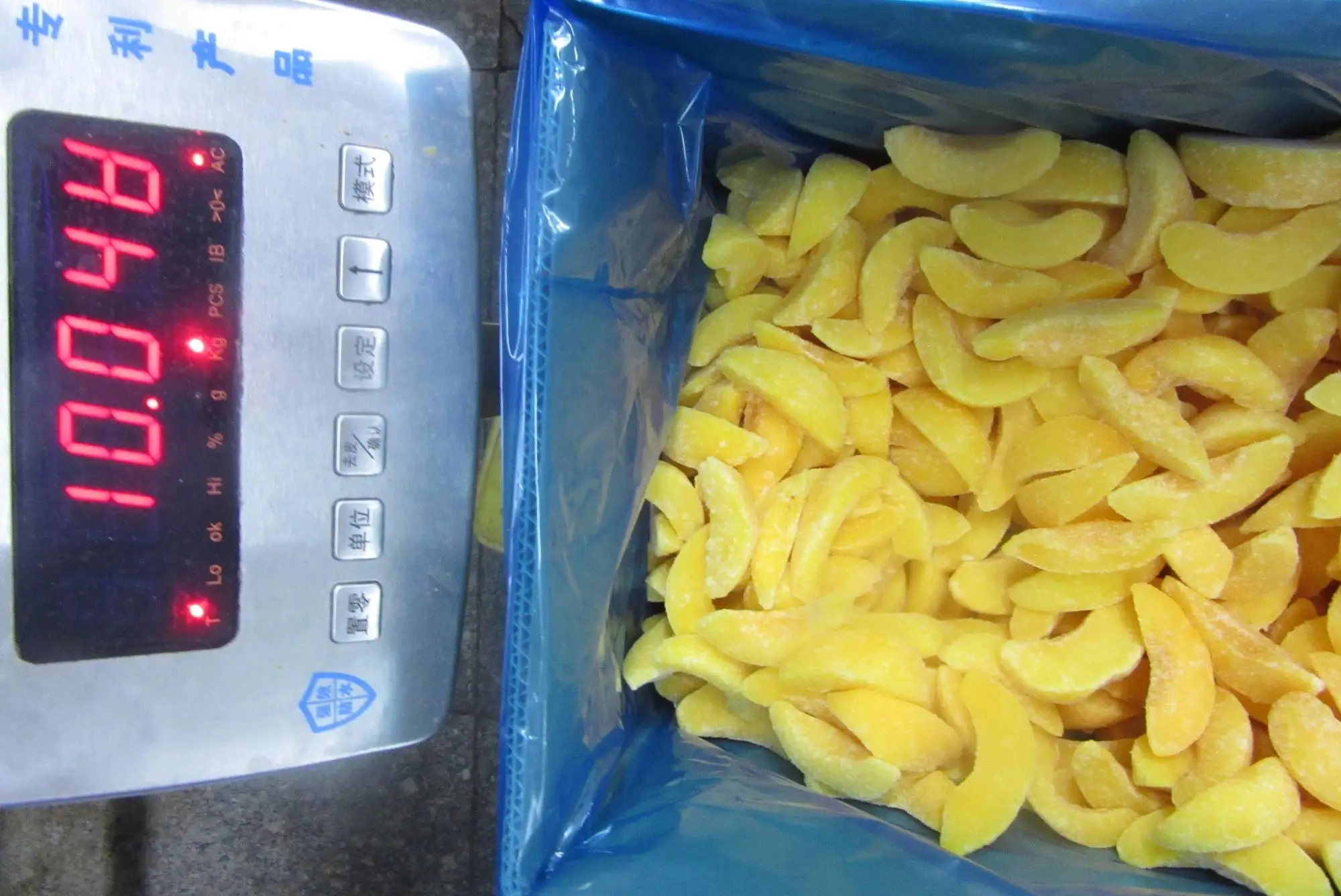 Sinocharm BRC сертифицированный IQF фруктовый замороженный желтый персиковый ломтик