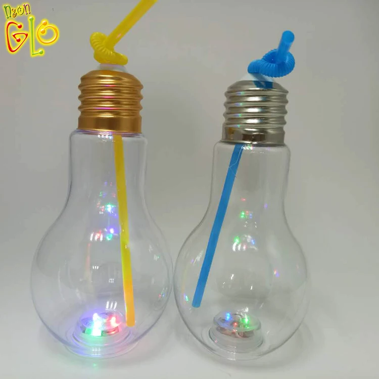 Promotion LED Light-Up Bulb-Shaped Drinking Glass Bottle Cup with Straw Plastic Party Supplies for Events Decoration