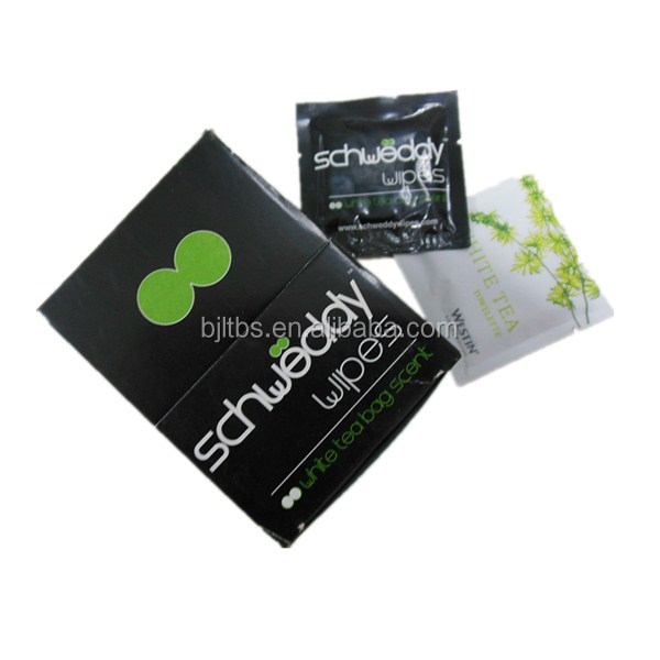 Одноразовые влажные салфетки для чистки взрослых