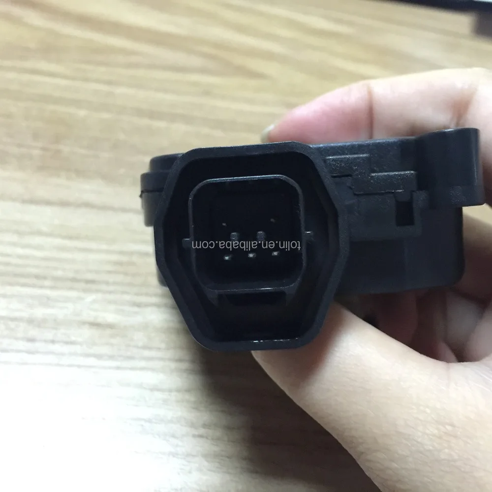 
 Привод дверного замка OEM 95735-IG020 95745-1G020  