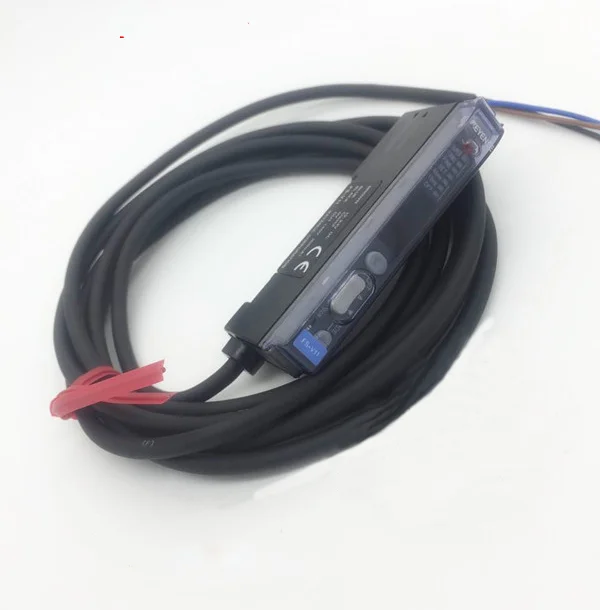 Keyence Photoelectric Sensors Pw-61 Condition 100% Original