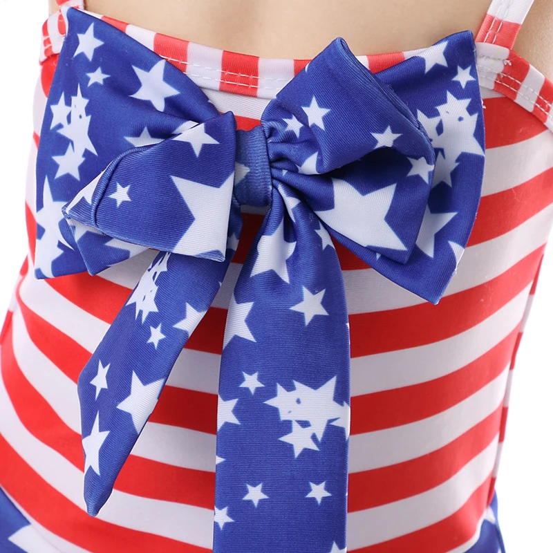 День независимости США новый стиль в красную и белую полоску, большие и маленькие звезды инкрустированный на голубом материале с бахромой детские купальники