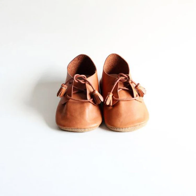 Новейший дизайн 2021, черные, коричневые туфли из натуральной кожи для мальчиков