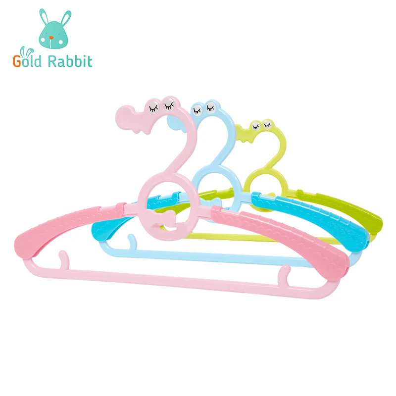 Пластиковая Цветная вешалка для детской
