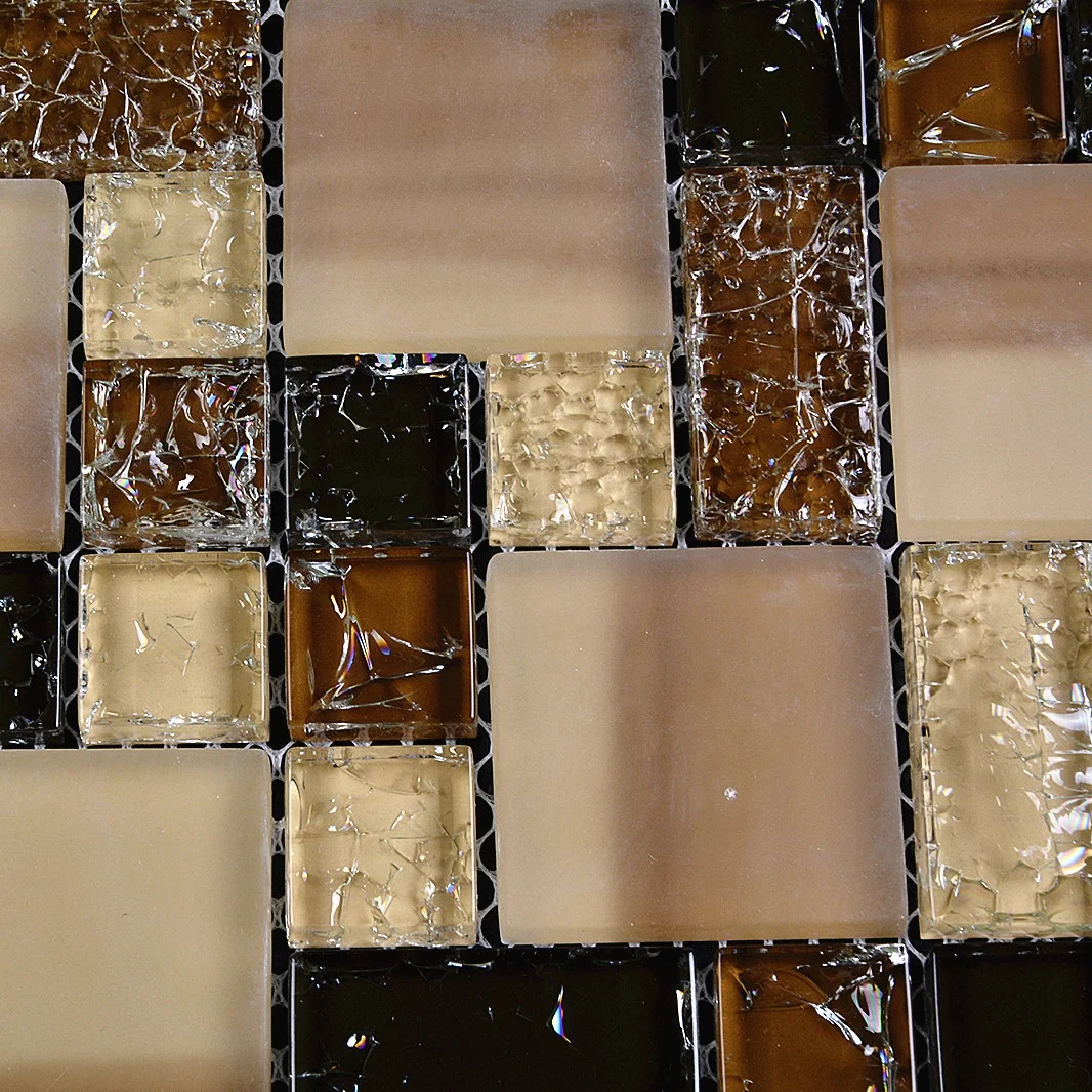 中国佛山装饰抛光和裂纹水晶玻璃马赛克瓷砖
