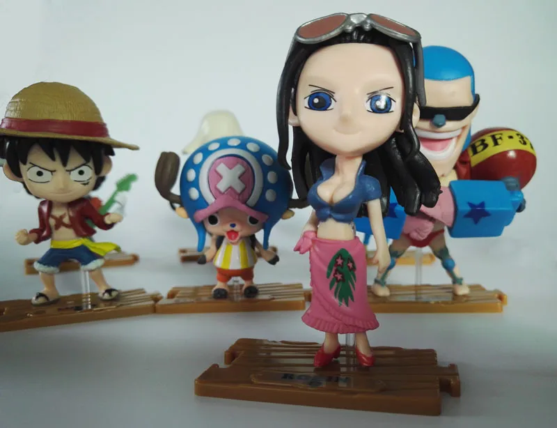 One Piece Complete Set of Characters 68 Generation Small Figures