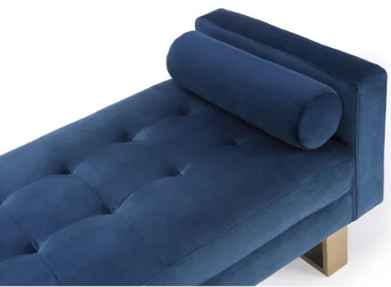 Ворсовая бархатная скамейка темно-синего цвета с золотыми дужками