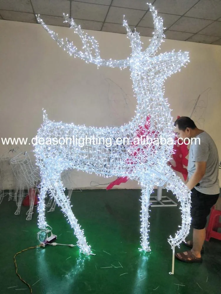 Source giant reindeer for outdoor christmas decorations on m ...
