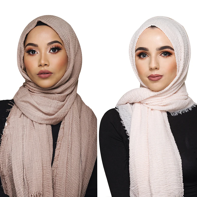 Как повязывают платок мусульманки