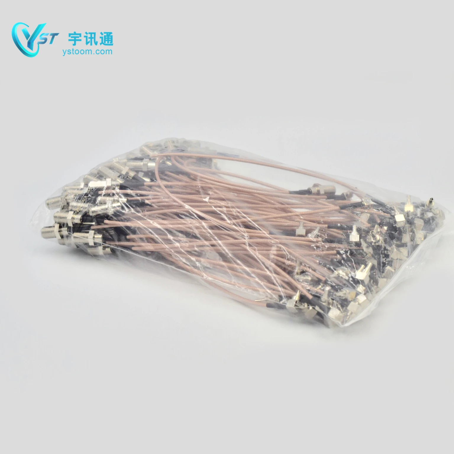 
 Внутренняя mimo crc9 антенна 3g с ts9 huawei 2*2  