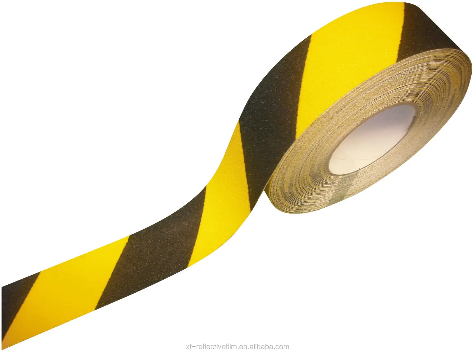 Желтые ленты купить. Противоскользящая полоса на самоклеящейся основе. Лента желтая. Черно желтая лента. Изолента желто черная.