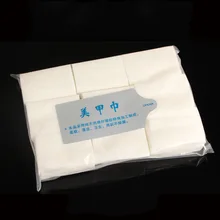 900Pcs Pack Nail Sticker Decal Nail Art Tips Manicure Polish Remover Clean Wipes Cotton Lint Pads