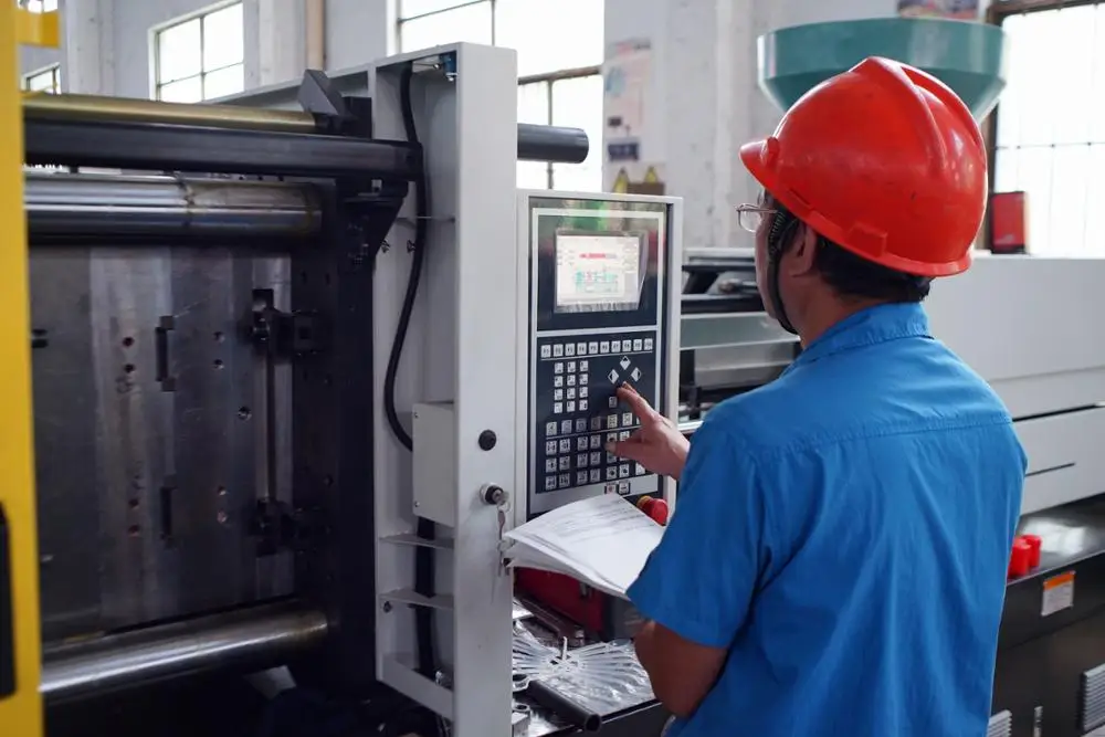 Plastic Security Seal  Tag Making Injection Molding Machine