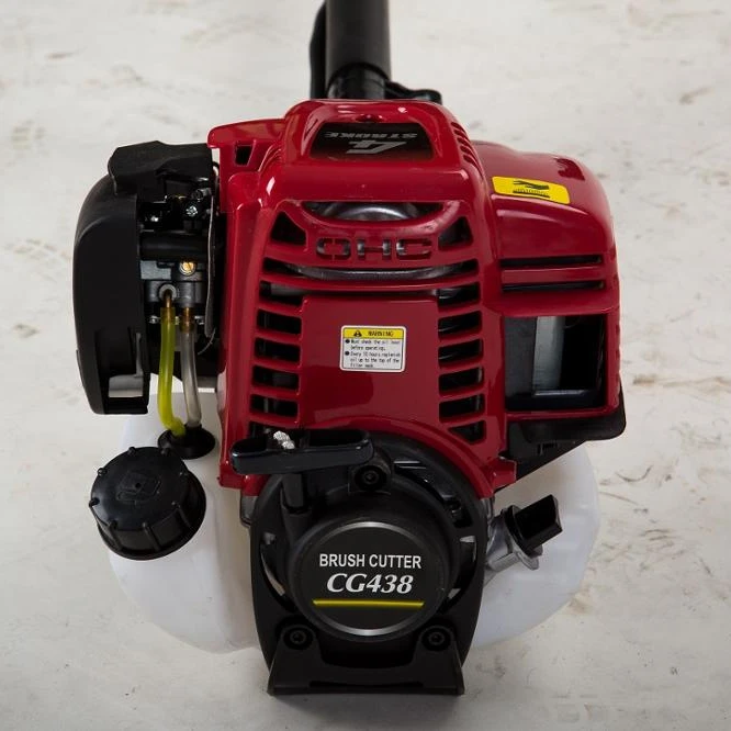 CG438 кусторез 4 тактный бензиновый двигатель на плече сбоку цена