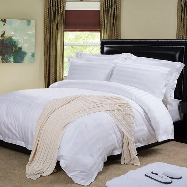 Wholesale Cozy Luxury Decorative Printed Hotel Bed Runner Cushion Duvet