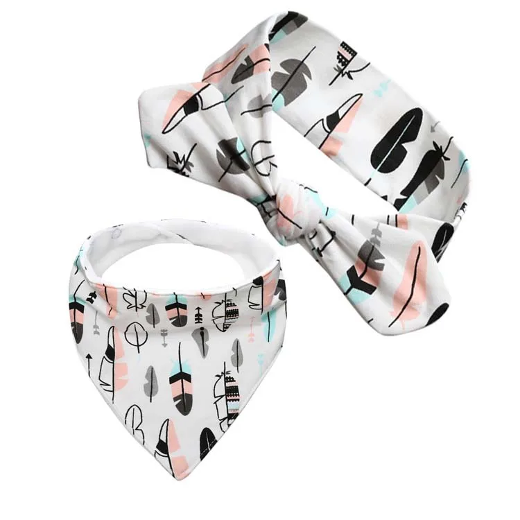 Бандана нагрудником довольно дриблинг нагрудник с соответствующими Оголовье