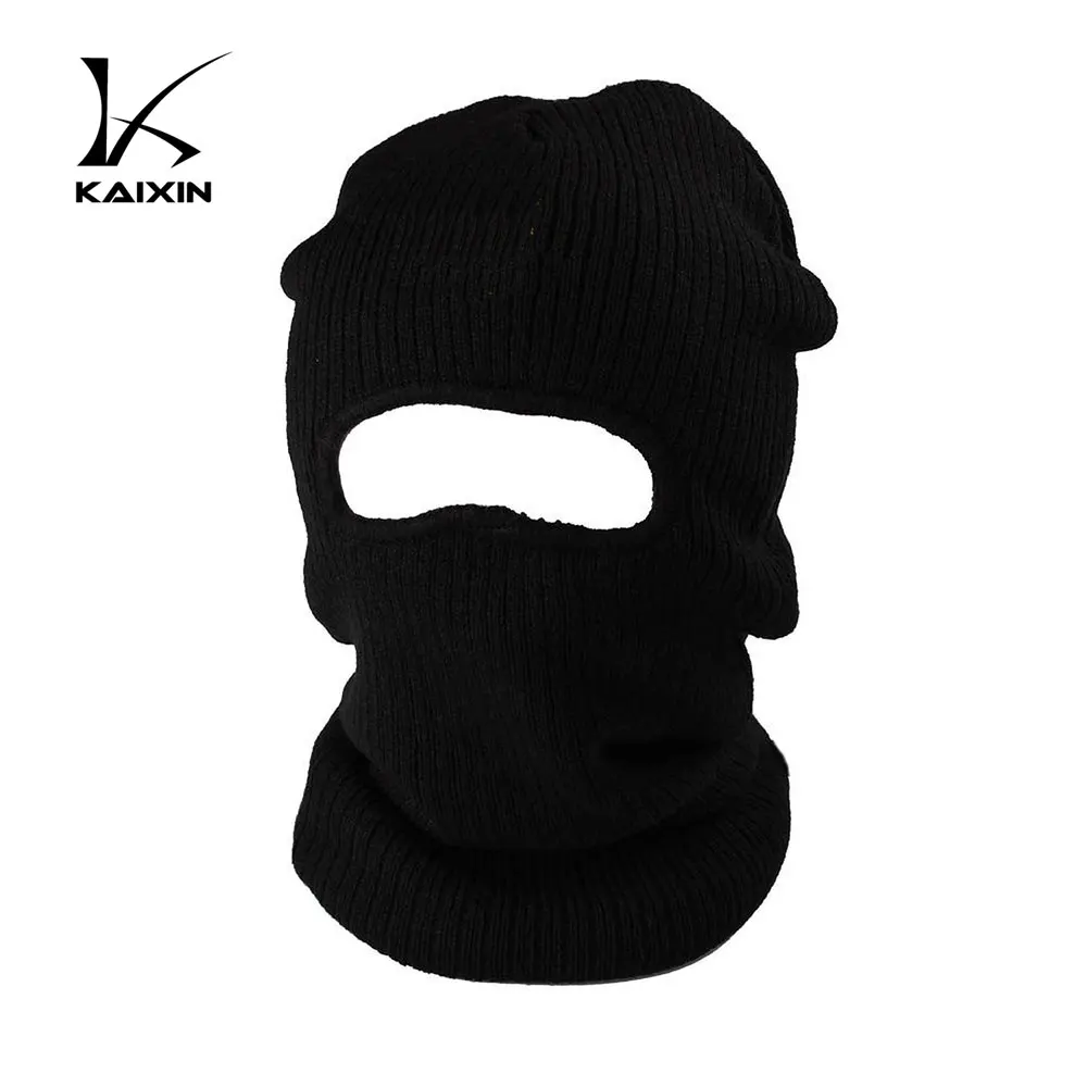 black ski hat