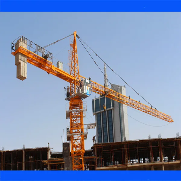 QTZ Model Tavol Tower Crane Near the Nile