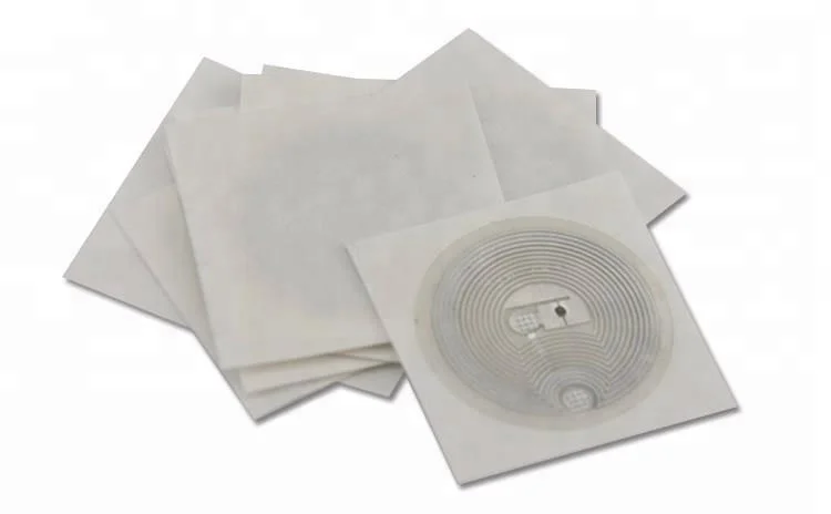 Programmable Passive Contactless Waterproof  215 RFID Sticker NFC Tags